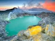 Complete Guide to Ijen Crater