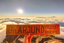 Arjuno Welirang climbing tour