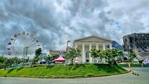 Jatim Park 2 (Secret Zoo + Fauna Museum)